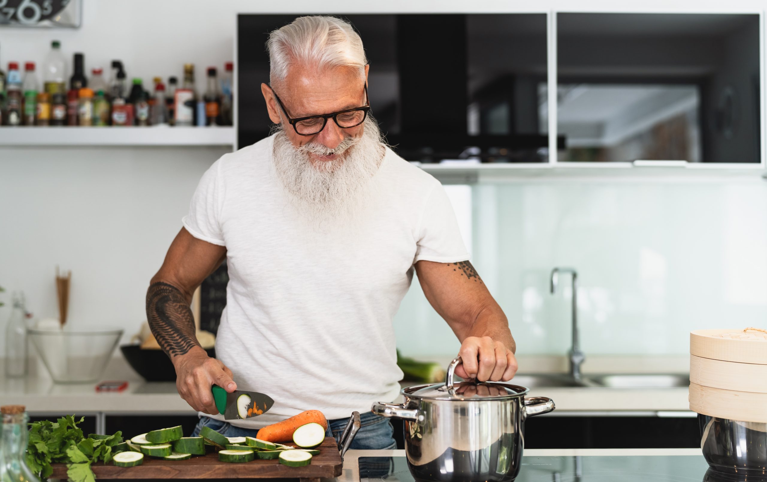 Plant-based diets lower risk of progression in prostate cancer
